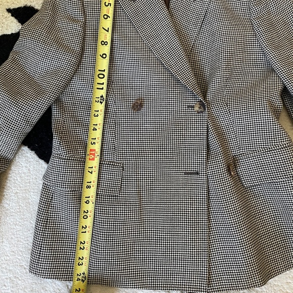 Brooks Brothers Ladies Suit - Picture 9 of 10